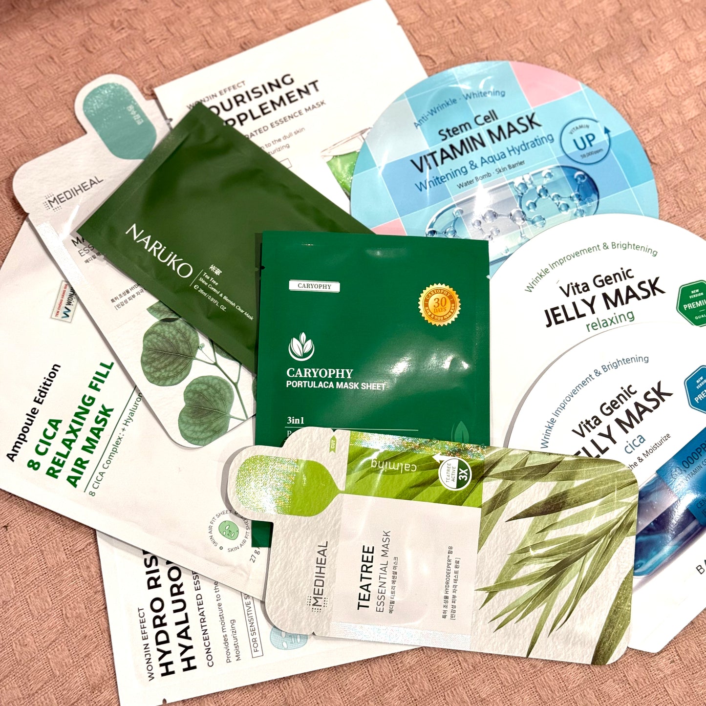 Premium Box - 10x Sheet Masks - Oily/ Combination Skin